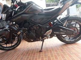 Yamaha MT25 Black Hawk