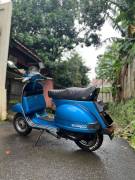 Vespa EXCEL 200 plat B Th 1989