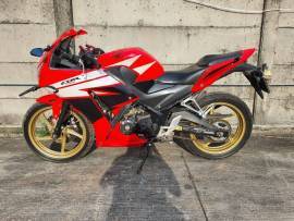 Honda CBR 150R tahun 2016