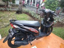 HONDA BEAT FI ESP ISS 2015 pajak panjang/B.dki