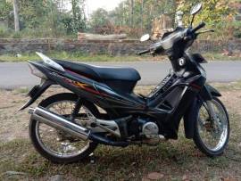 butuh uang,lepas motor kesayangan