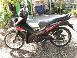 Sepeda Motor Revo Absolut Tahun 2009 Murah