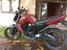 Yamaha Byson merah, tahun 2012