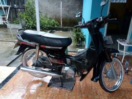 Honda Astrea 800 tahun 1985