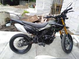 Di jual Kawasaki D-Tracker 150 SE