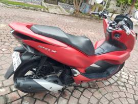 Dijual cepat HONDA PCX 2018.