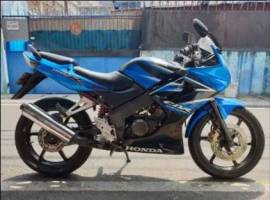 Jual Honda CBR OLD 150 biru thn 2007 Plat E masih 