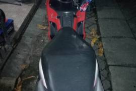 Honda Supra x helm in 125