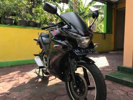 Honda CBR 150 R Thailand Murah seperti baru