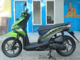 Motor Matic HONDA BEAT FI 2013 Si Hijau Cakep