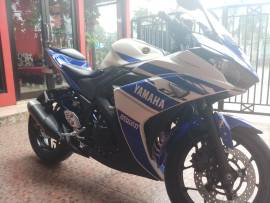 Yamaha R25 Blue White 2014