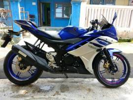 Yamaha R15 Racing blue 2016