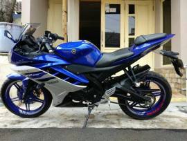 Yamaha R15 Racing blue 2016