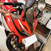 Jual HONDA CBR 150 Tahun 2016 warna MERAH