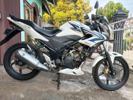 Dijual, Honda cb150r StreetFire tahun 2013